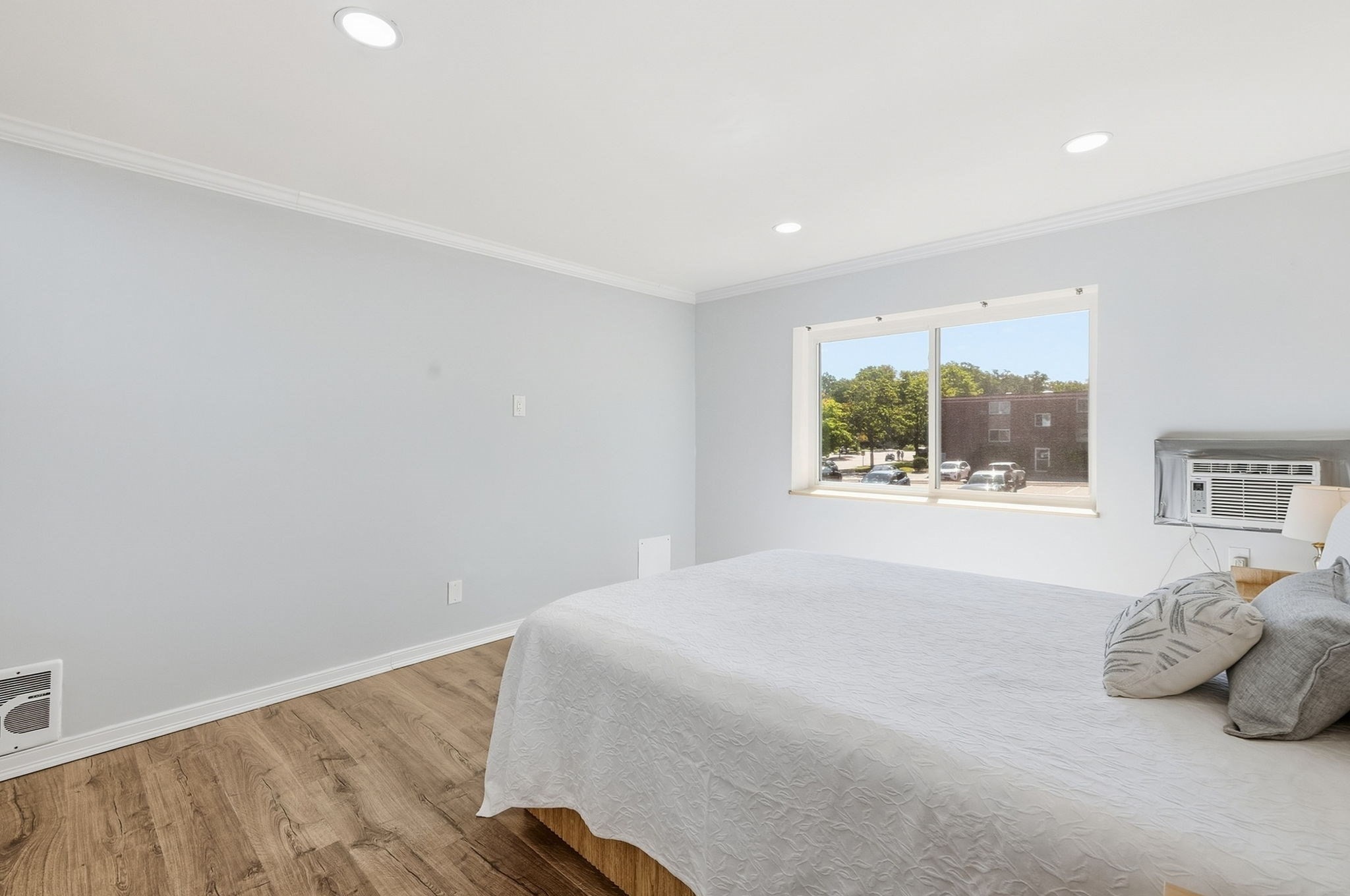 9 Weld St # 31 Property Photo 14