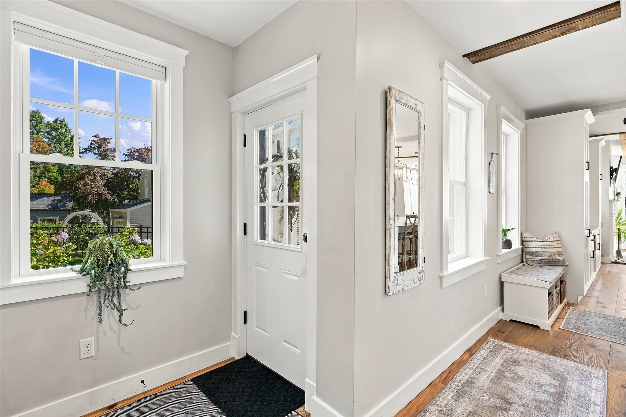 26a Tyng St Property Photo 3