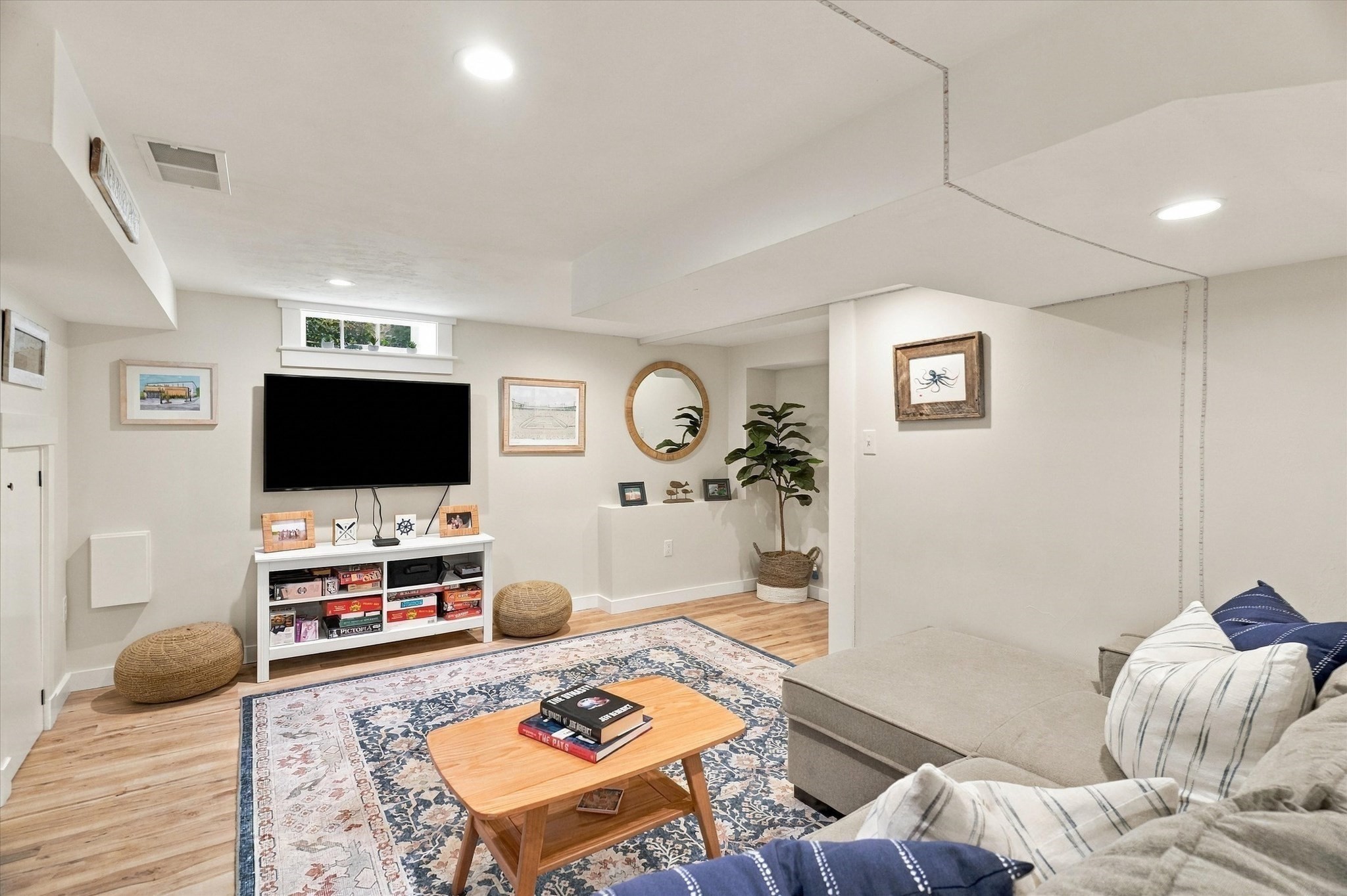 26a Tyng St Property Photo 30