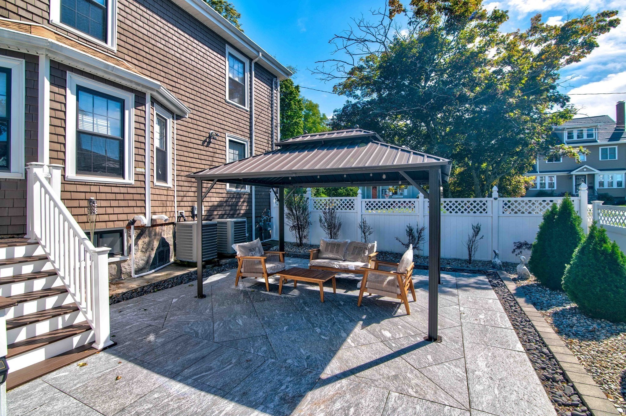 22 Wilson Ave Property Photo 41