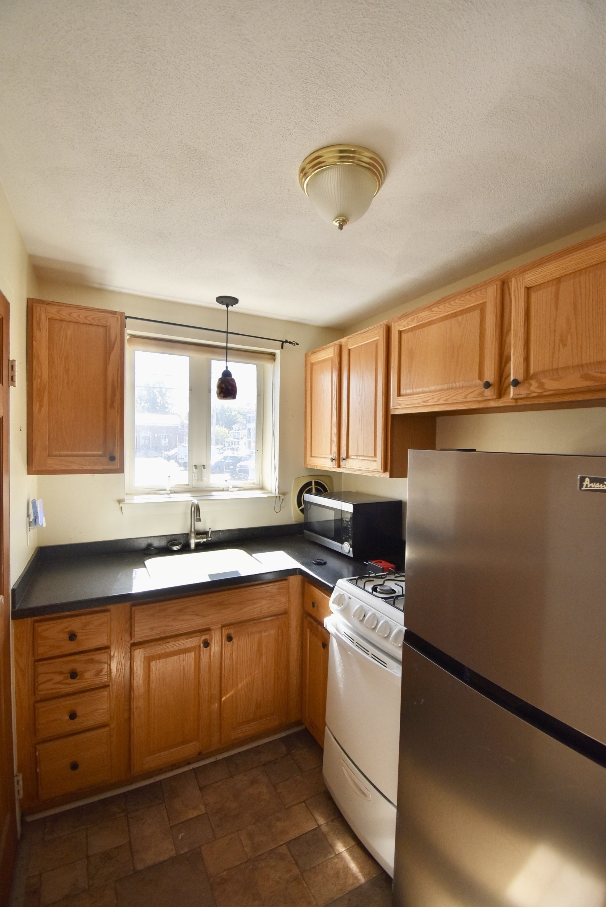 12 Central Ave # 3 Property Photo 6