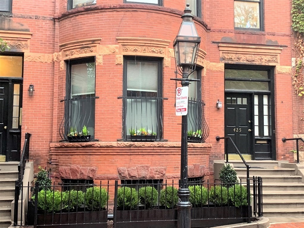 425 Marlborough Street # 2 Property Photo 1