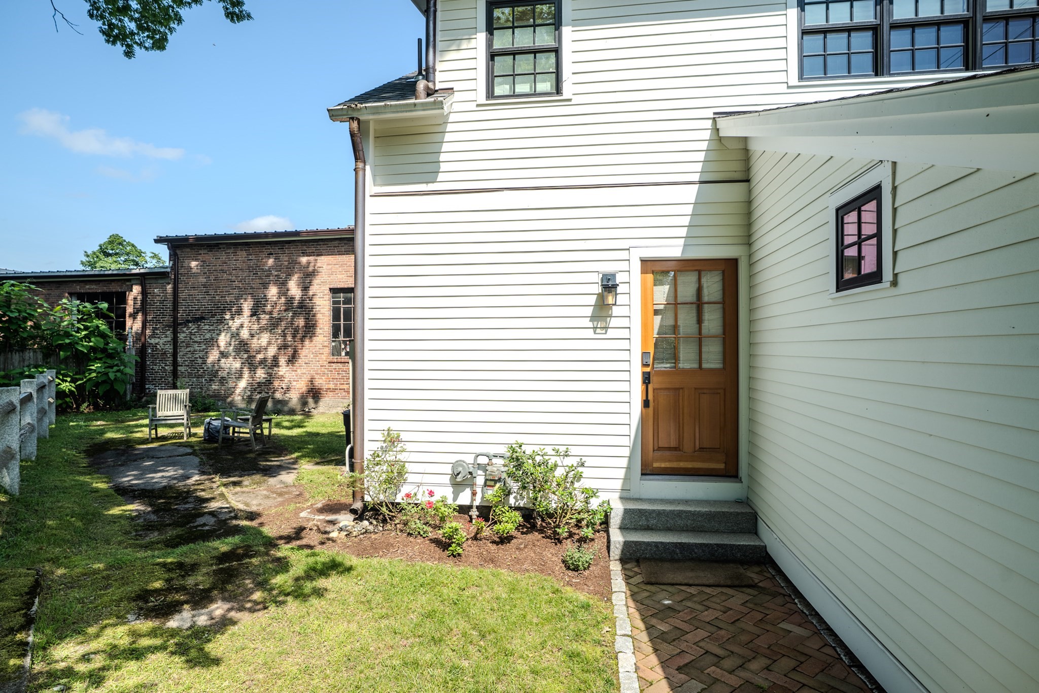 14 Sugarloaf St Property Photo 4