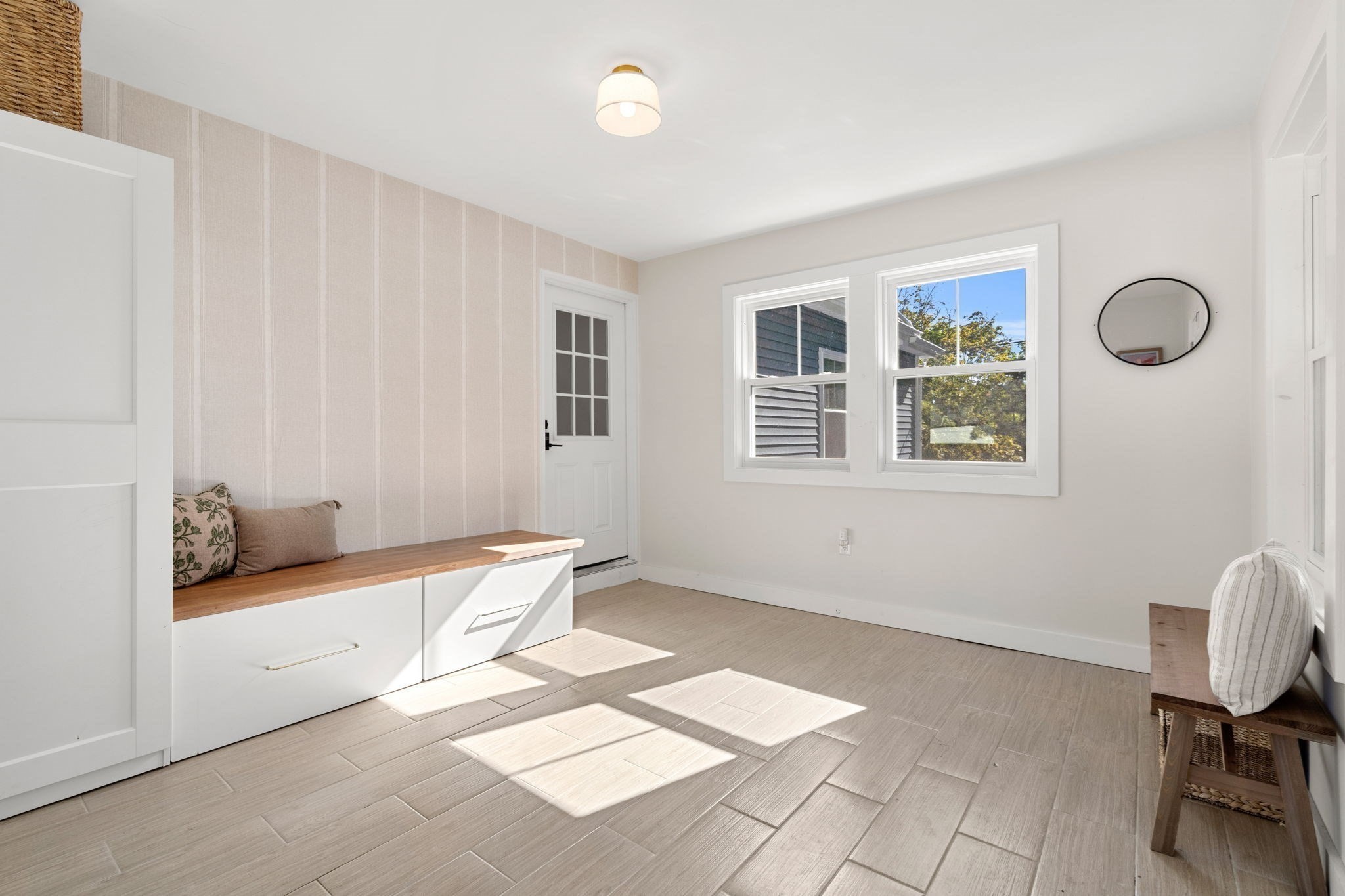 30 Williams Street Property Photo 3