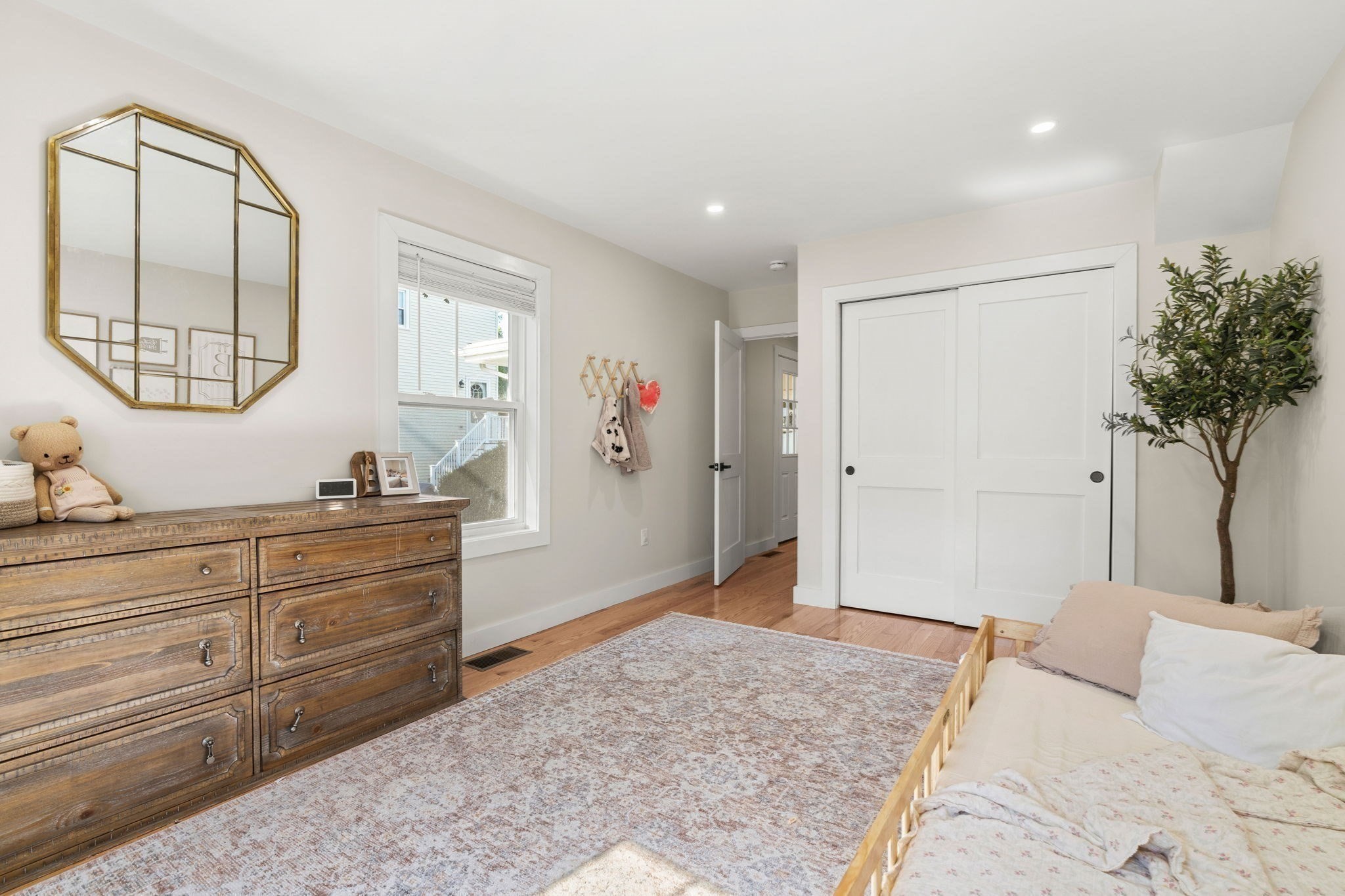 30 Williams Street Property Photo 6