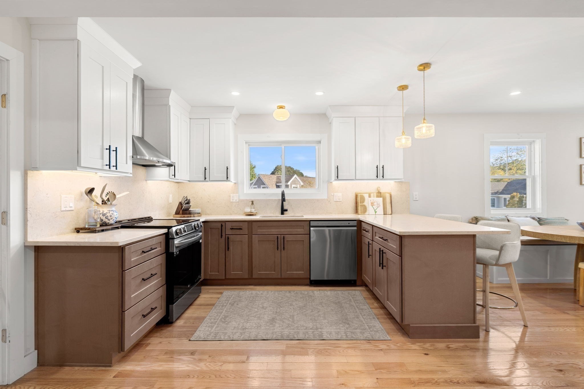 30 Williams Street Property Photo 8