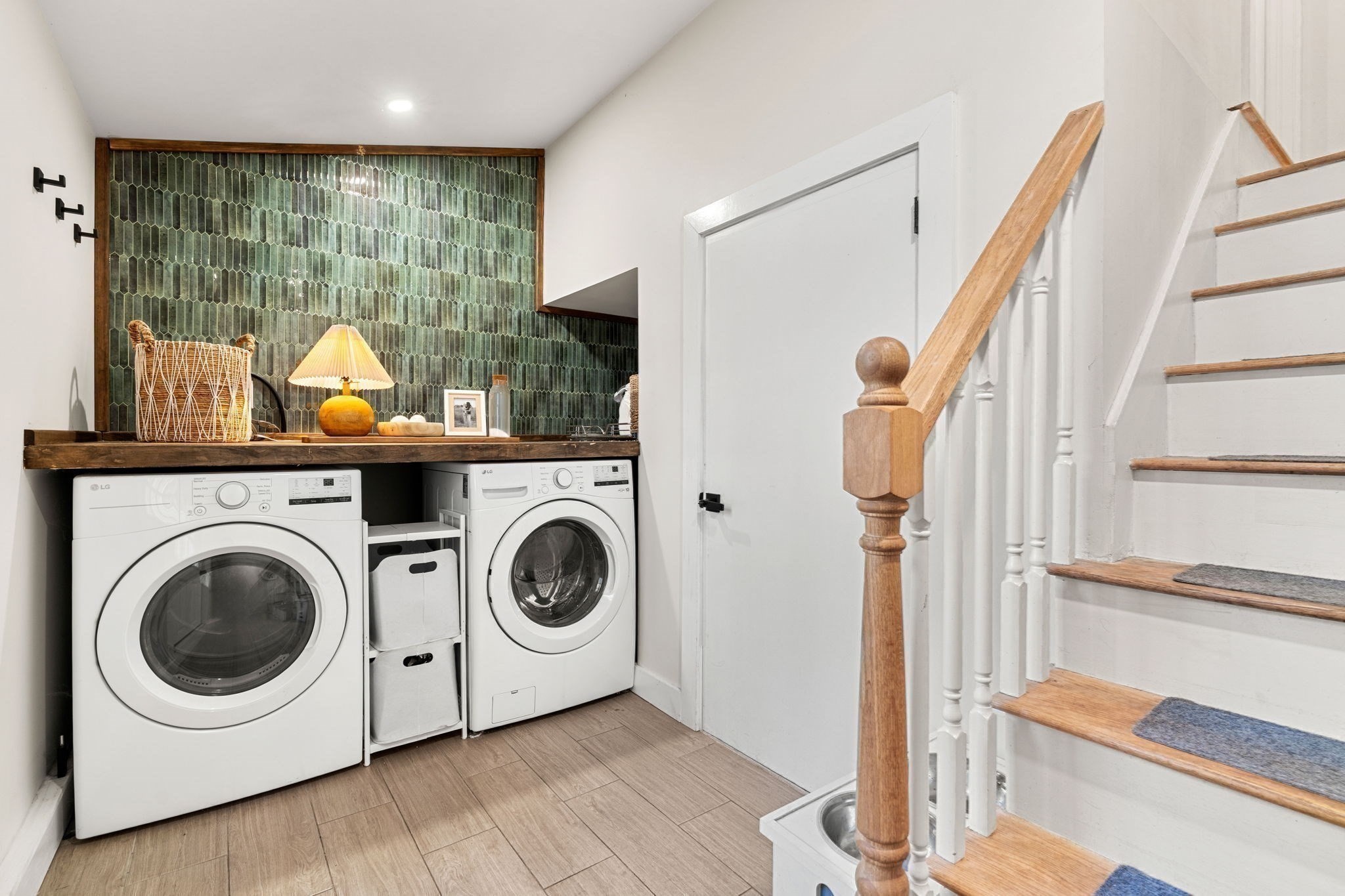 30 Williams Street Property Photo 16