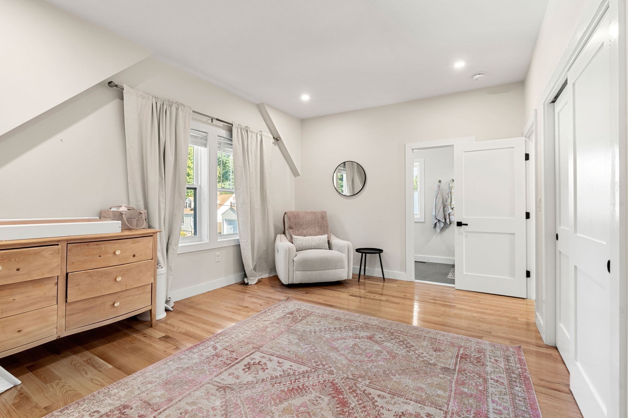 30 Williams Street Property Photo 17