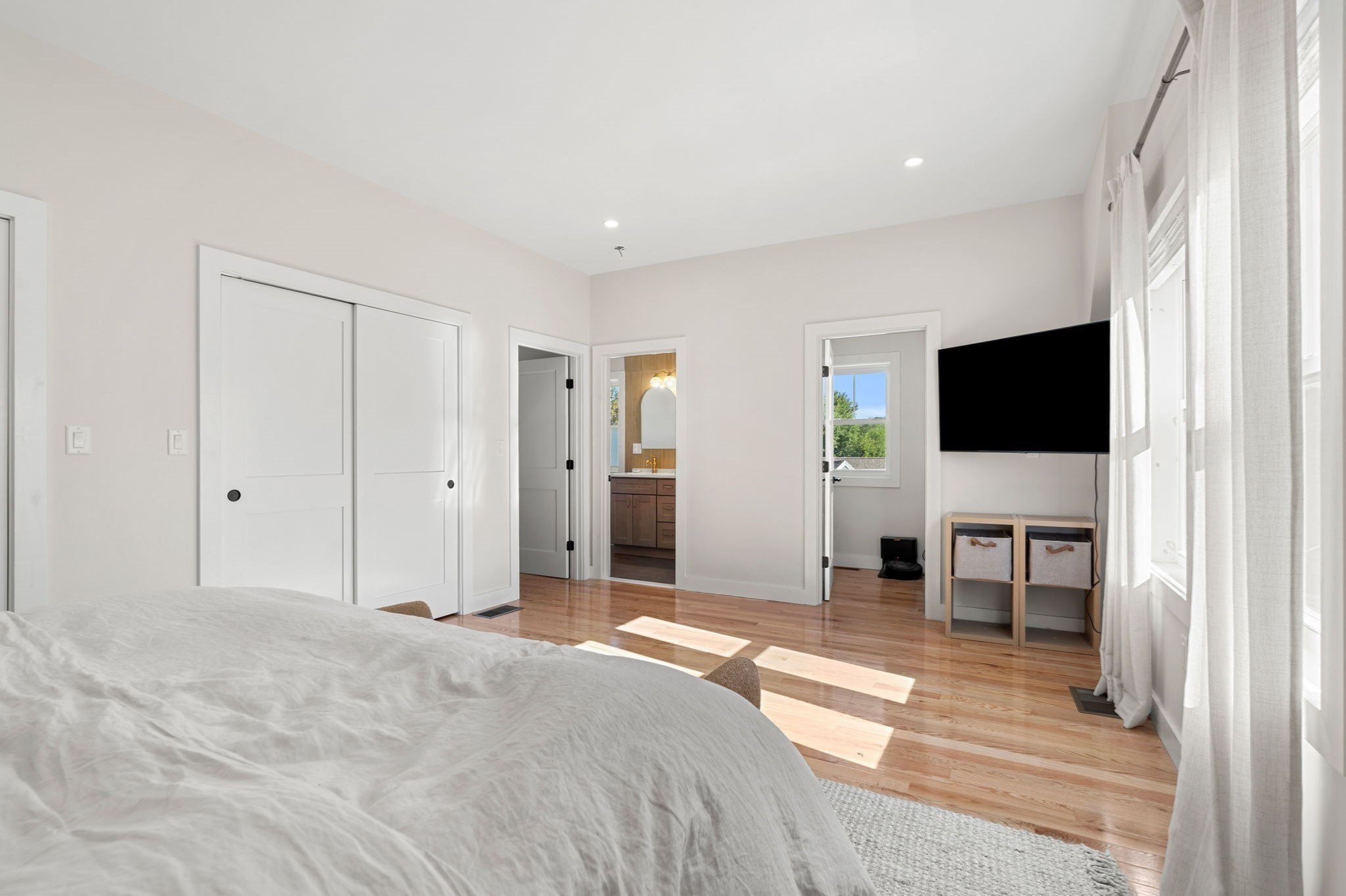 30 Williams Street Property Photo 22