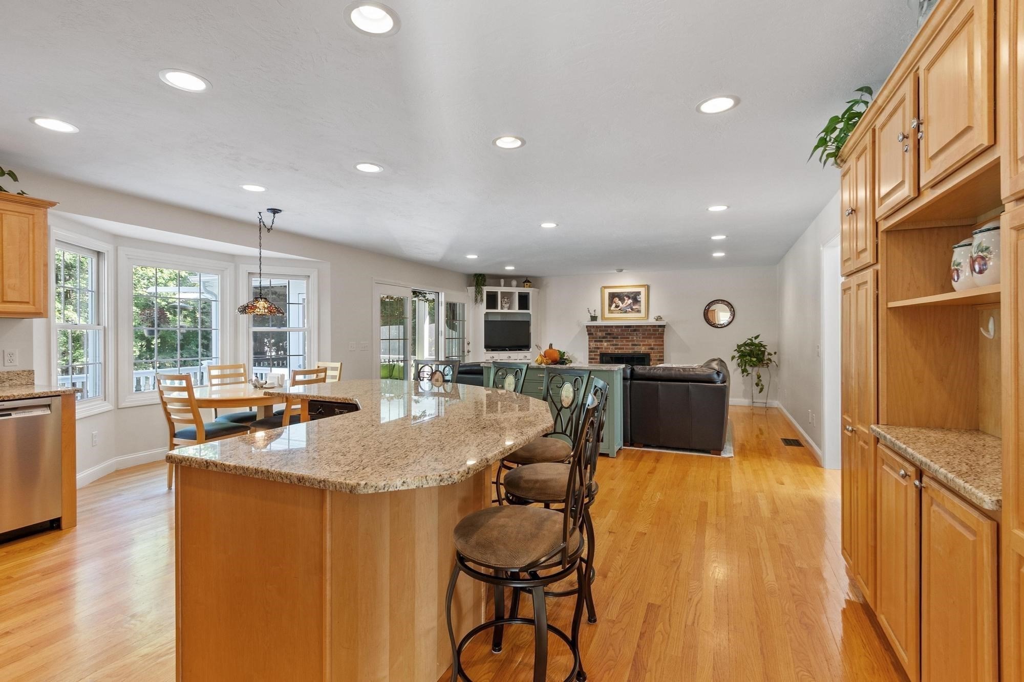 4 Samuels Ln Property Photo 6