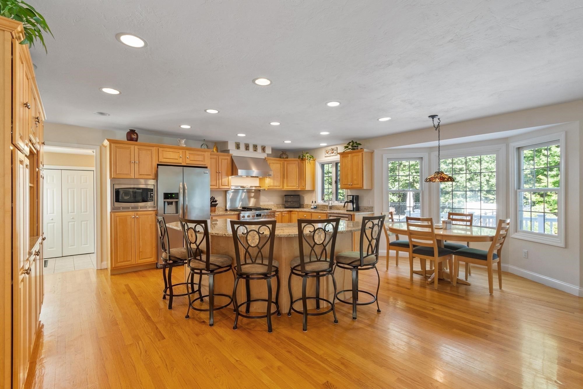 4 Samuels Ln Property Photo 8