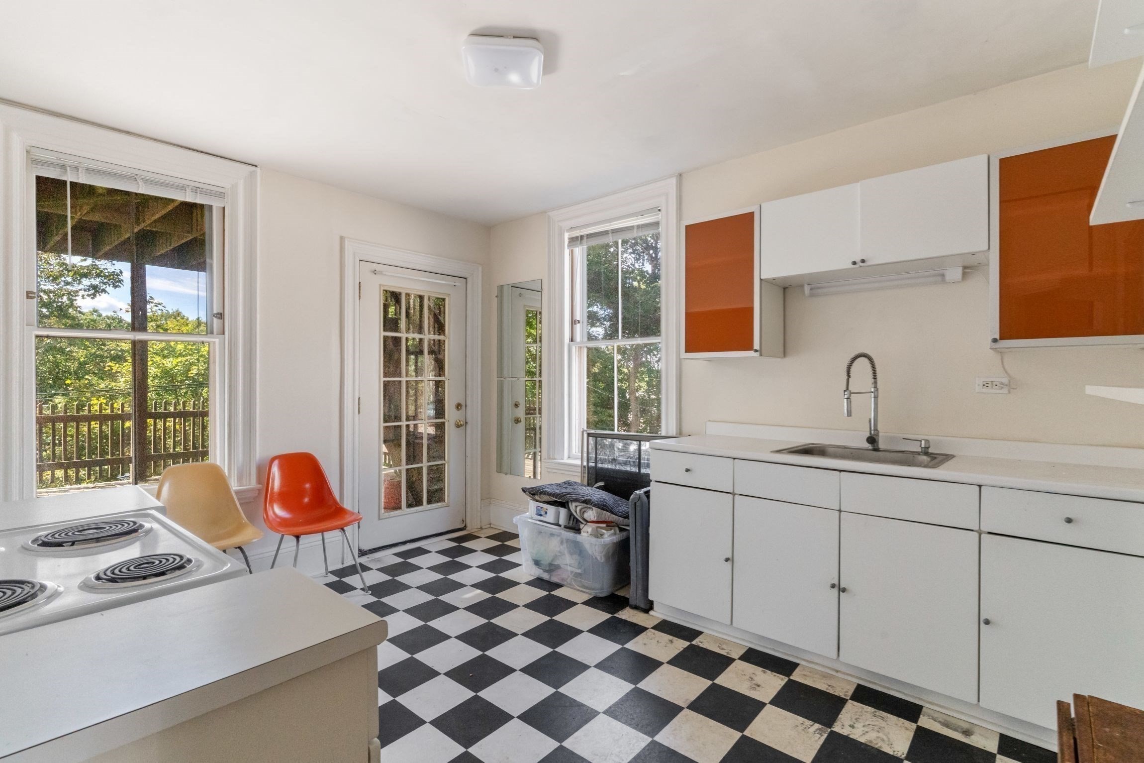 33 Cranston Street Property Photo 5