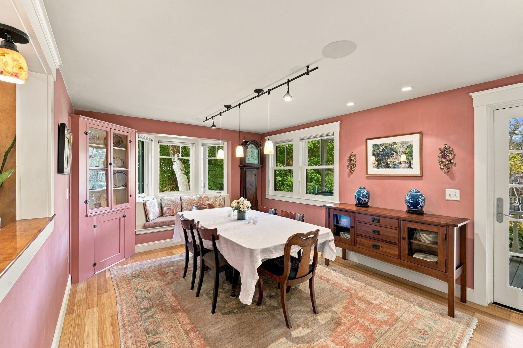9 Hull St Property Photo 6