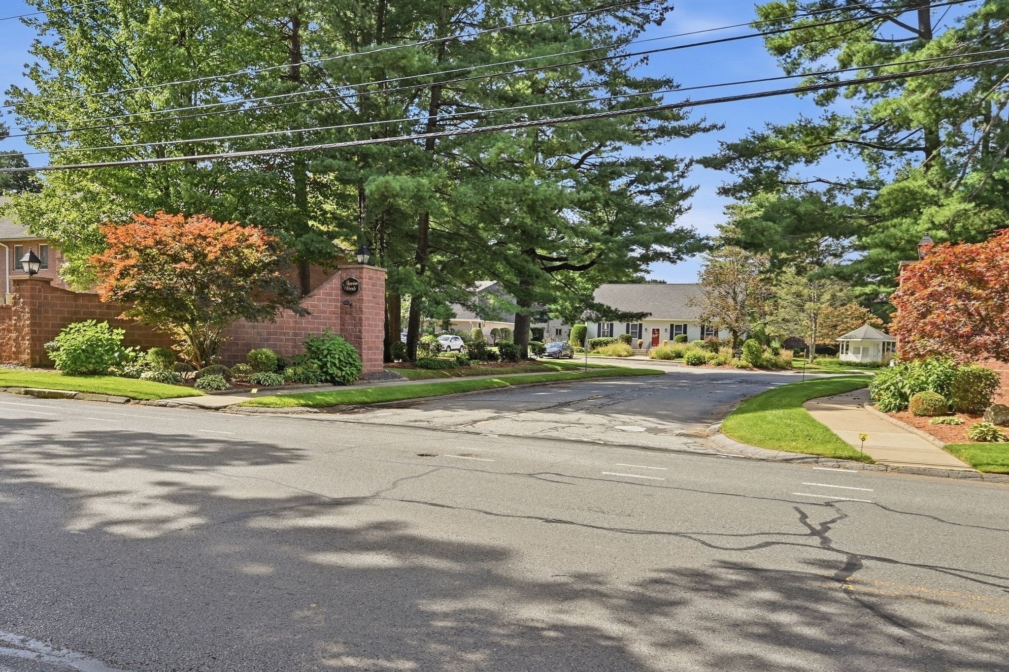 7 Mansion Woods Dr # B Property Photo 1