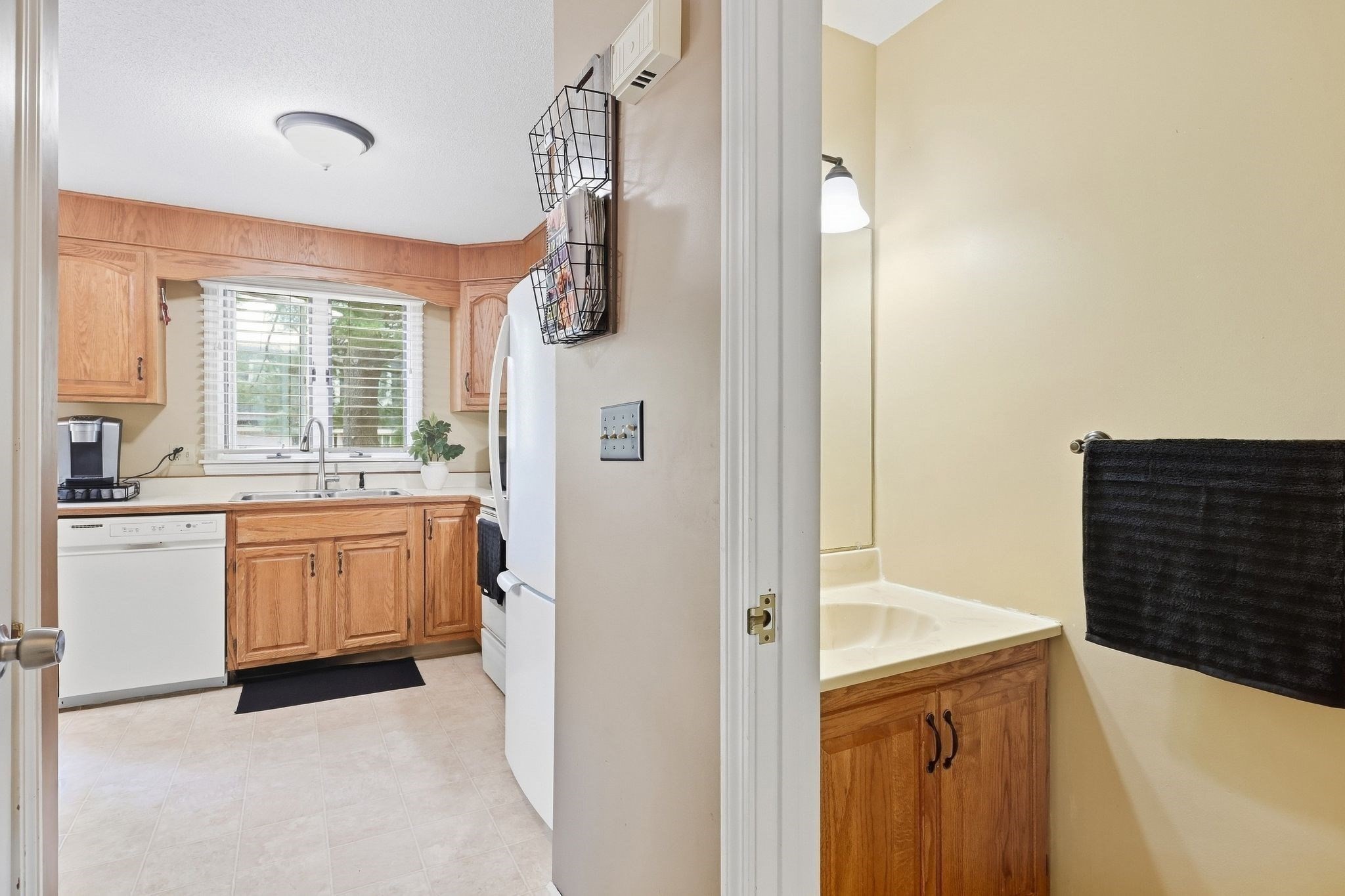 7 Mansion Woods Dr # B Property Photo 9