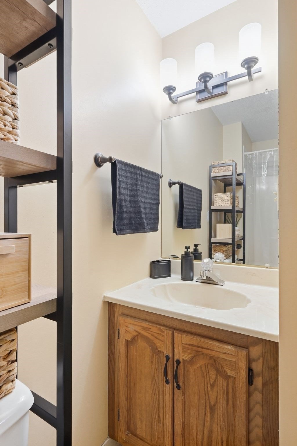 7 Mansion Woods Dr # B Property Photo 22