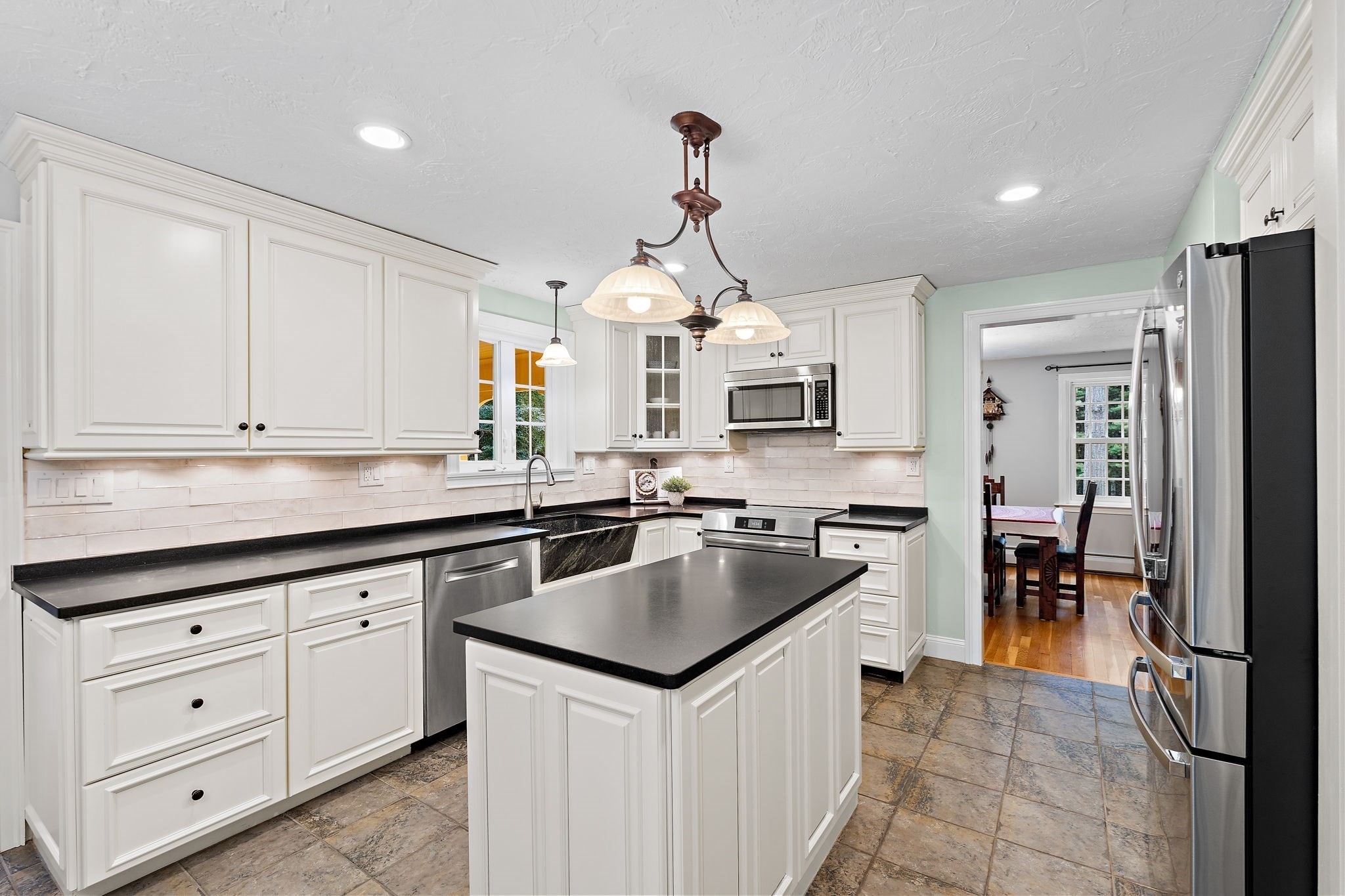 50 Nashaway Road Property Photo 3