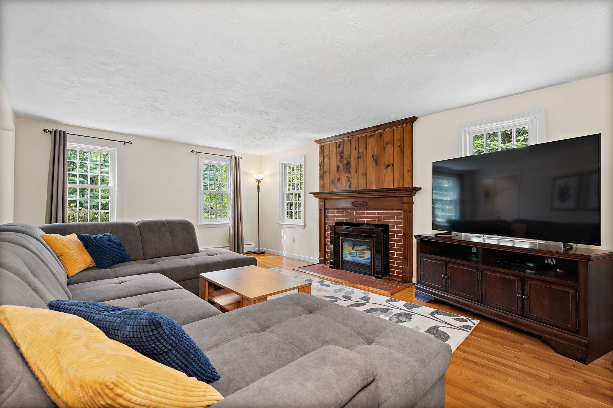 50 Nashaway Road Property Photo 13