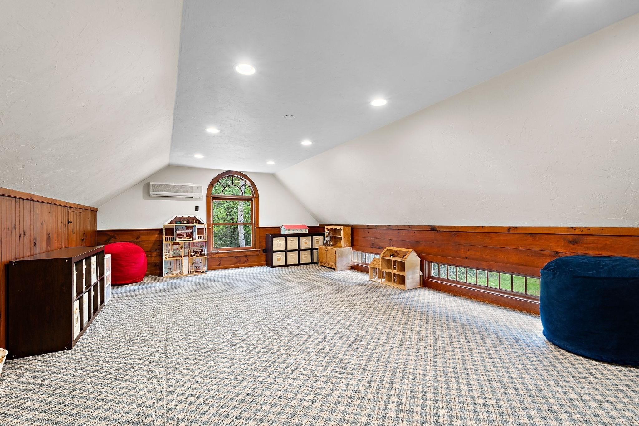 50 Nashaway Road Property Photo 17