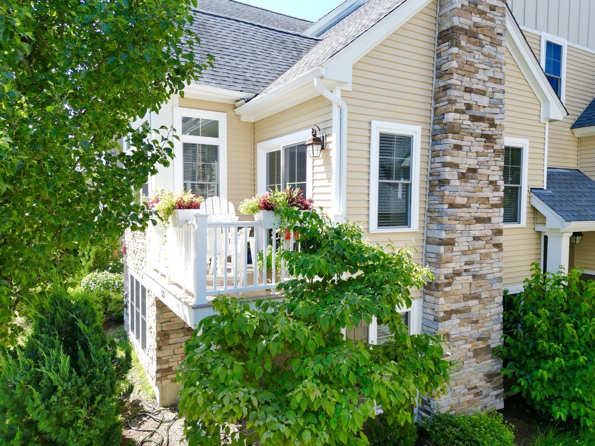 53 Boatwrights Loop Property Photo 4