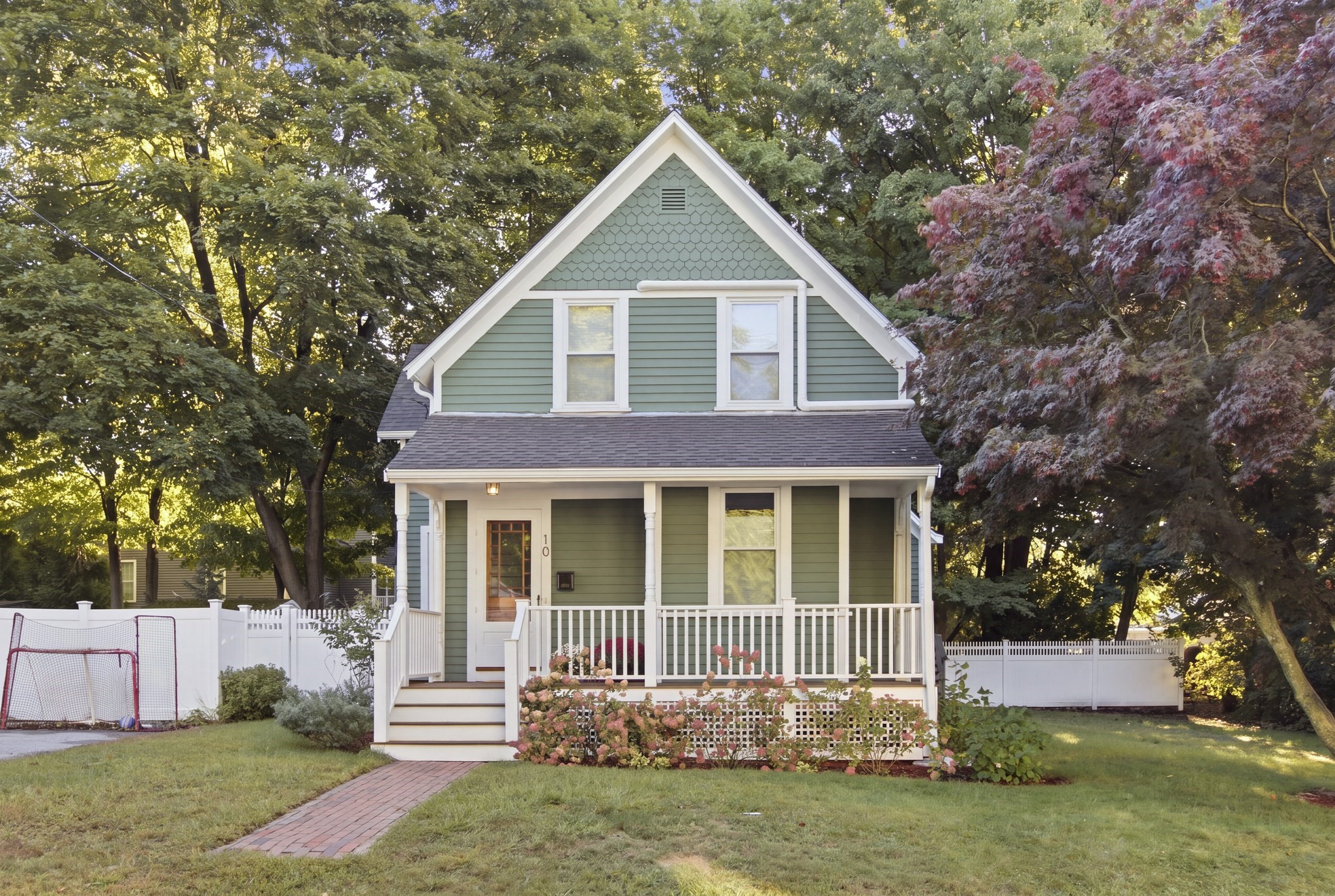 10 Eaton St Property Photo 1