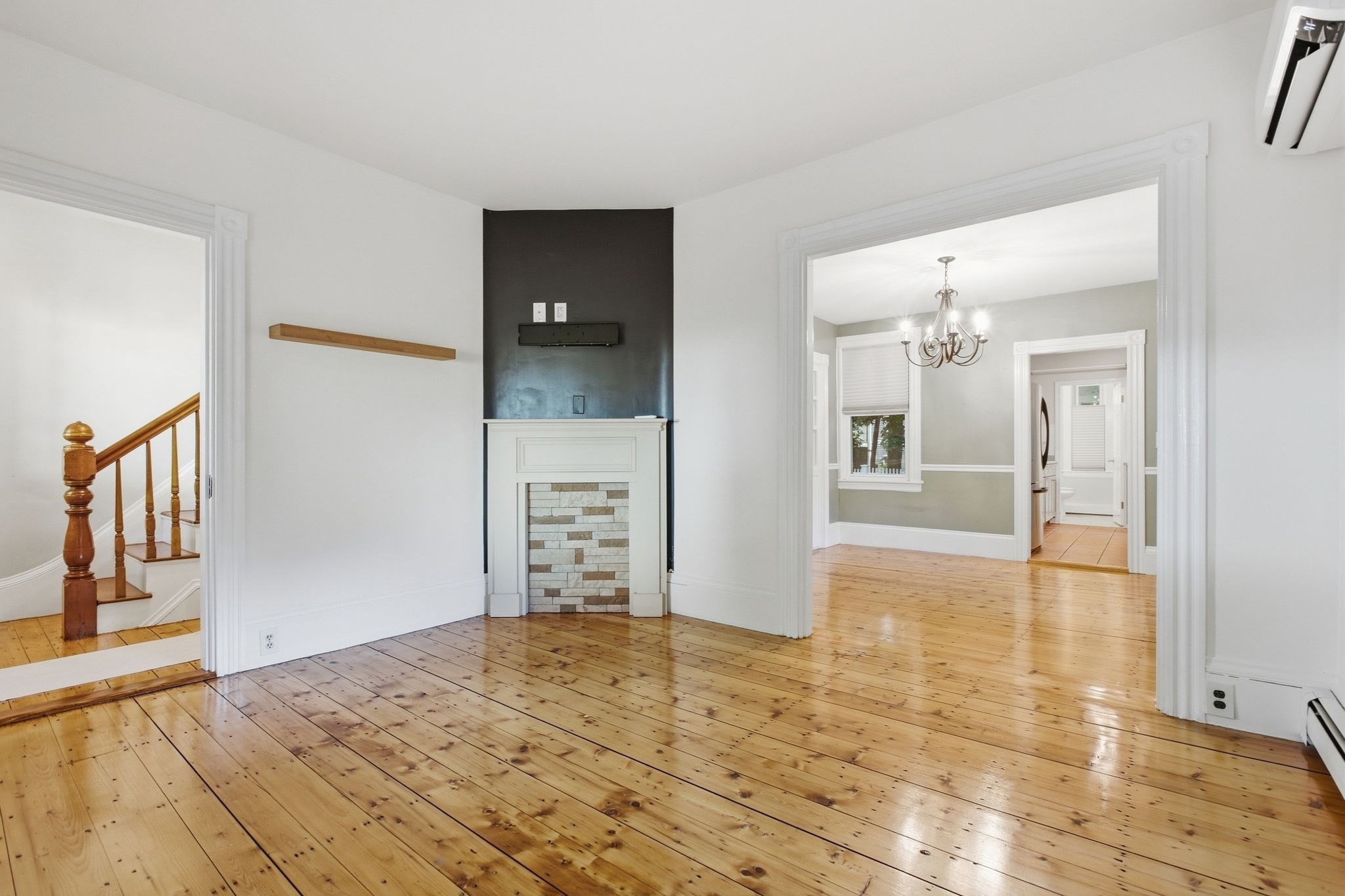 10 Eaton St Property Photo 7