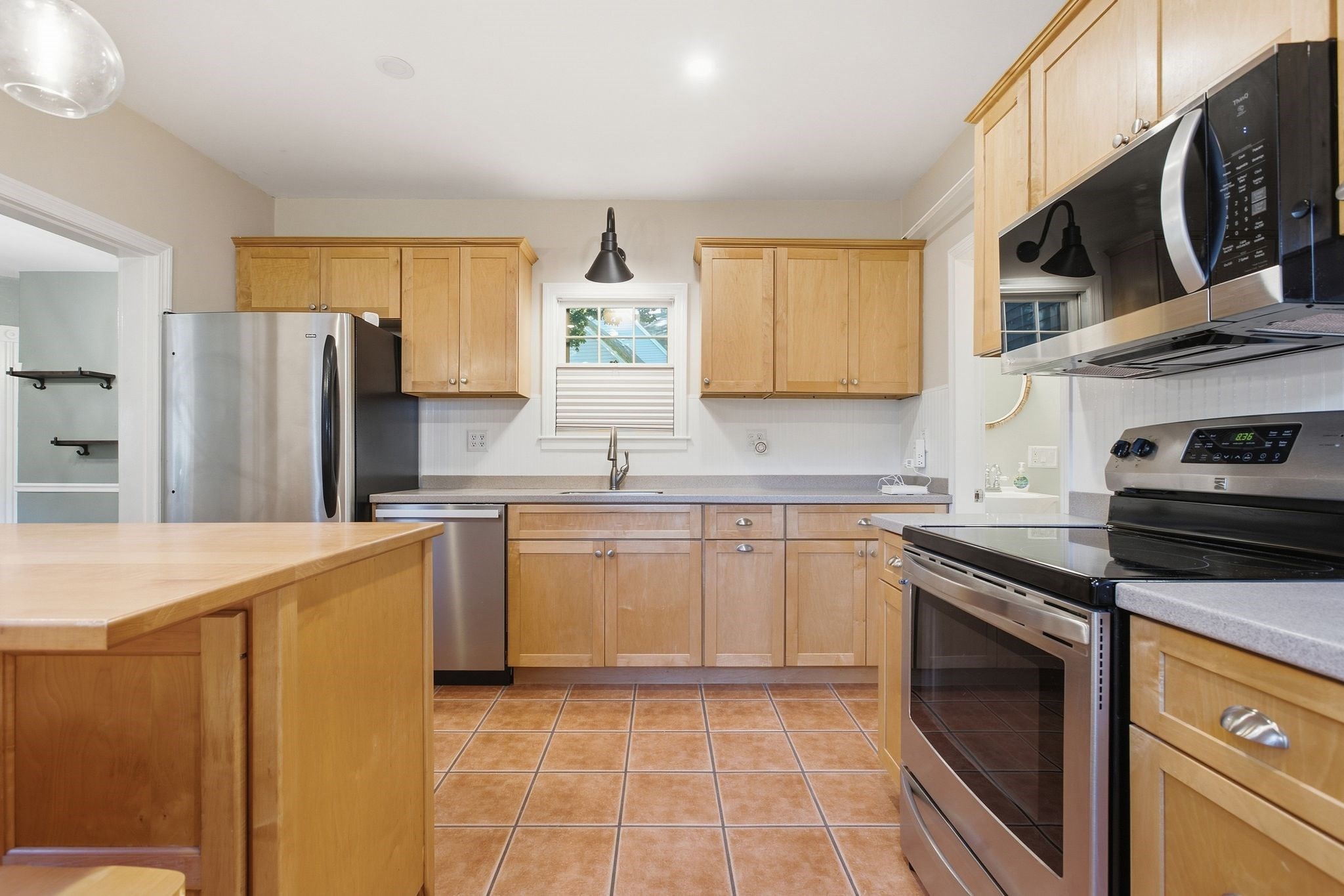 10 Eaton St Property Photo 11