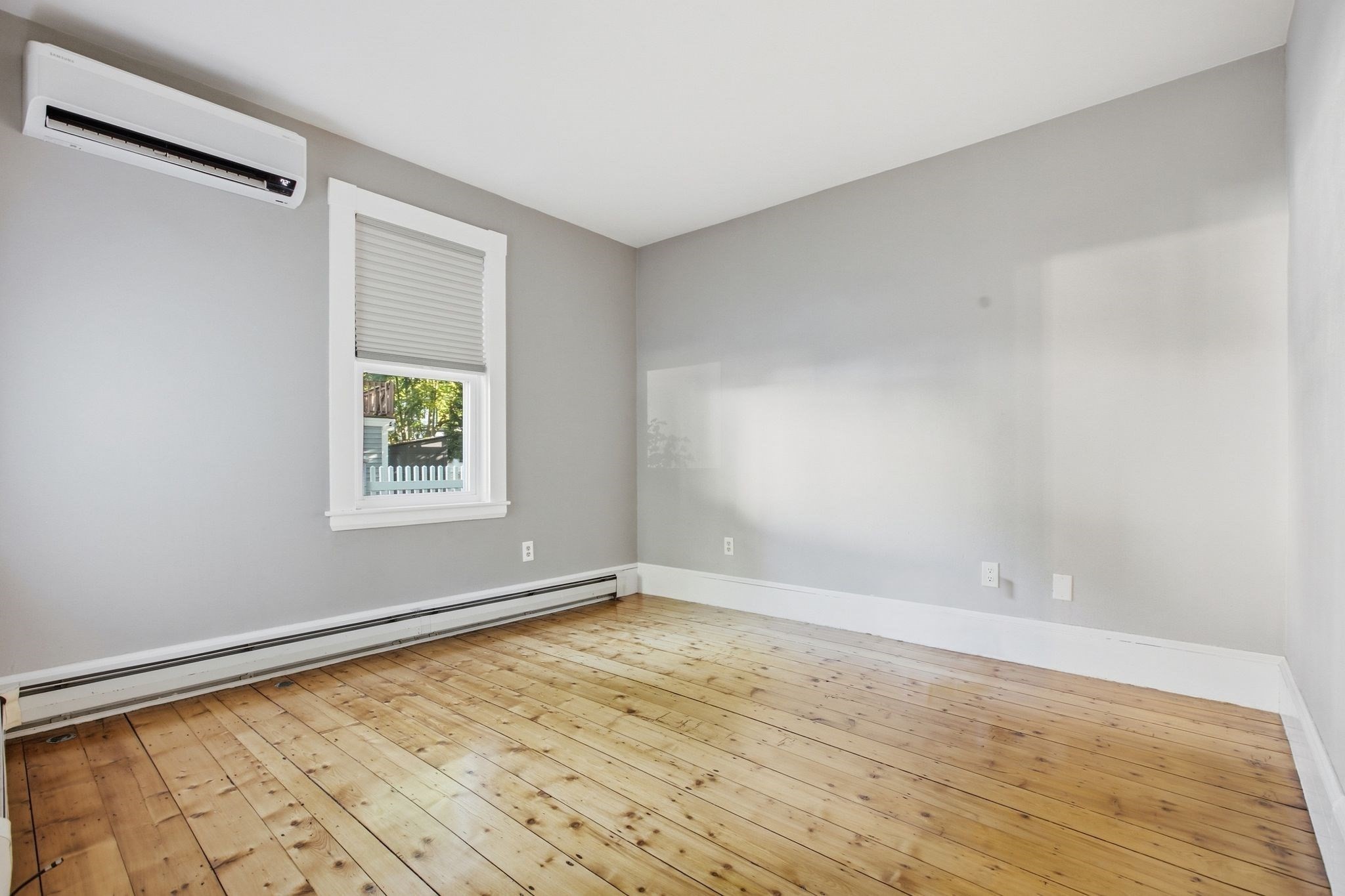 10 Eaton St Property Photo 18