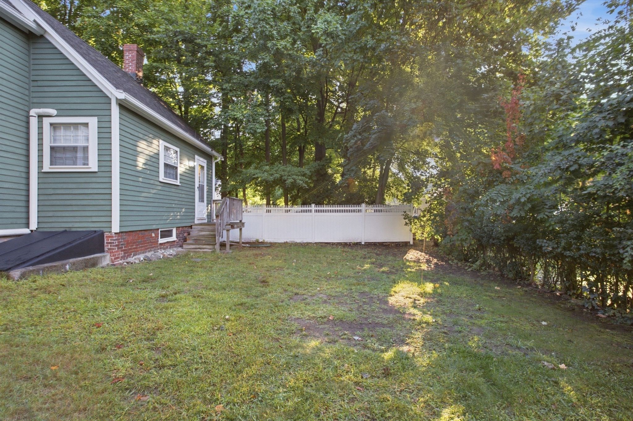 10 Eaton St Property Photo 31