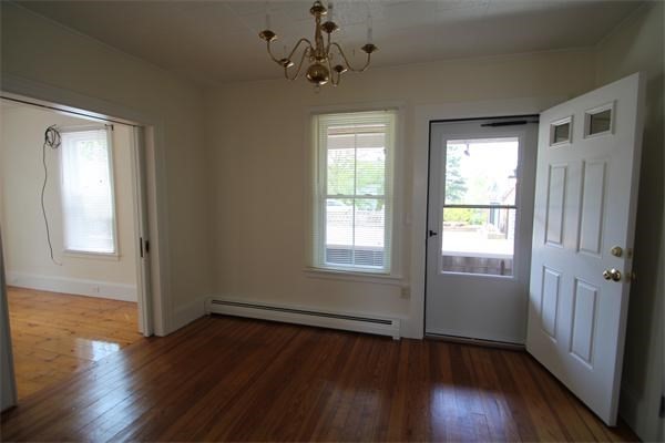 251 East Main St # 1 Property Photo 10