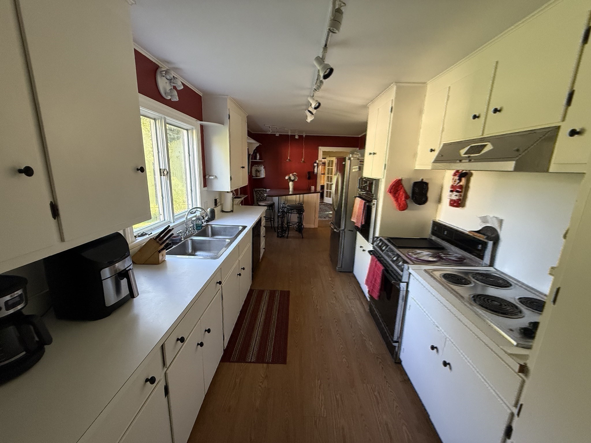 9 North Blandford Road Property Photo 22