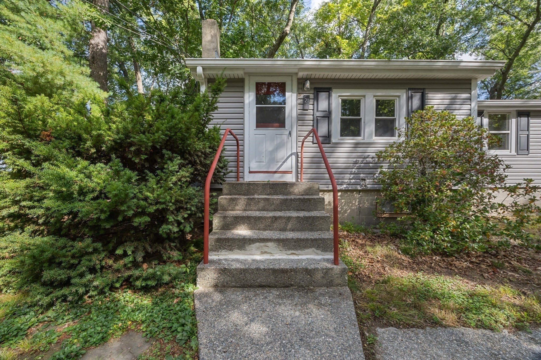21 Faulkner Rd Property Photo 9