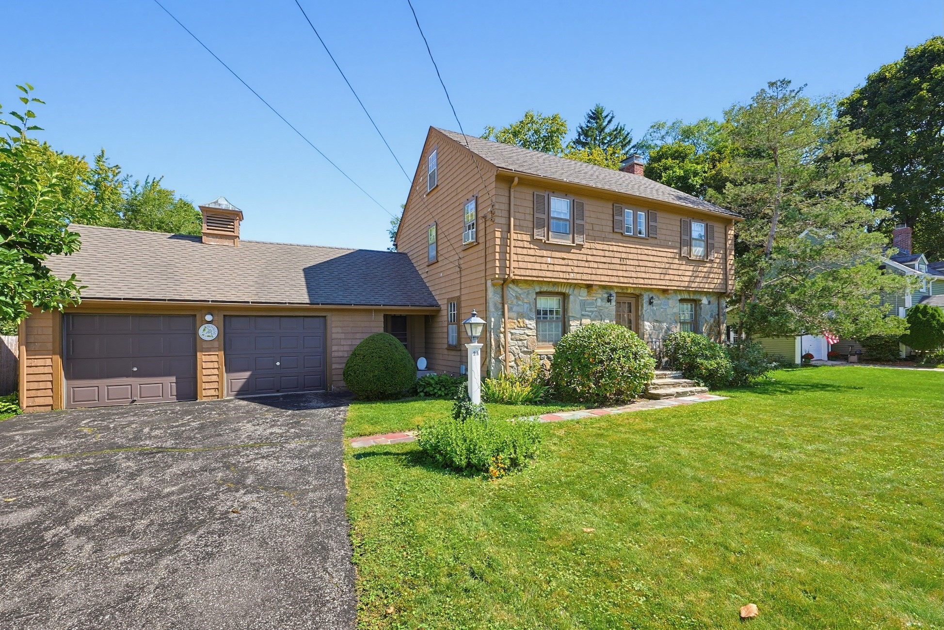 24 Stark Rd Property Photo 2