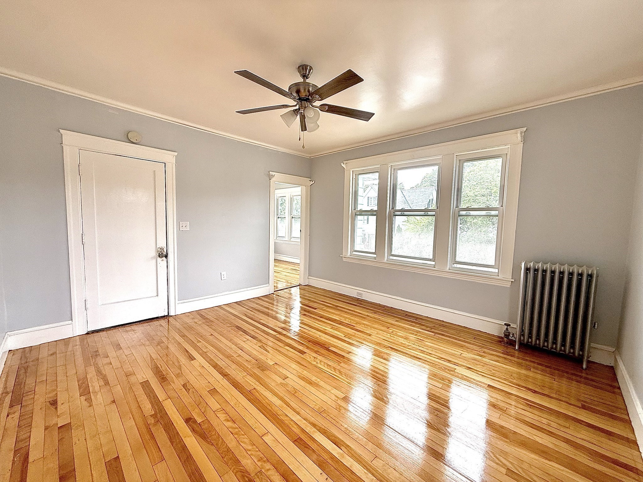 32 Catharine Street Property Photo 7