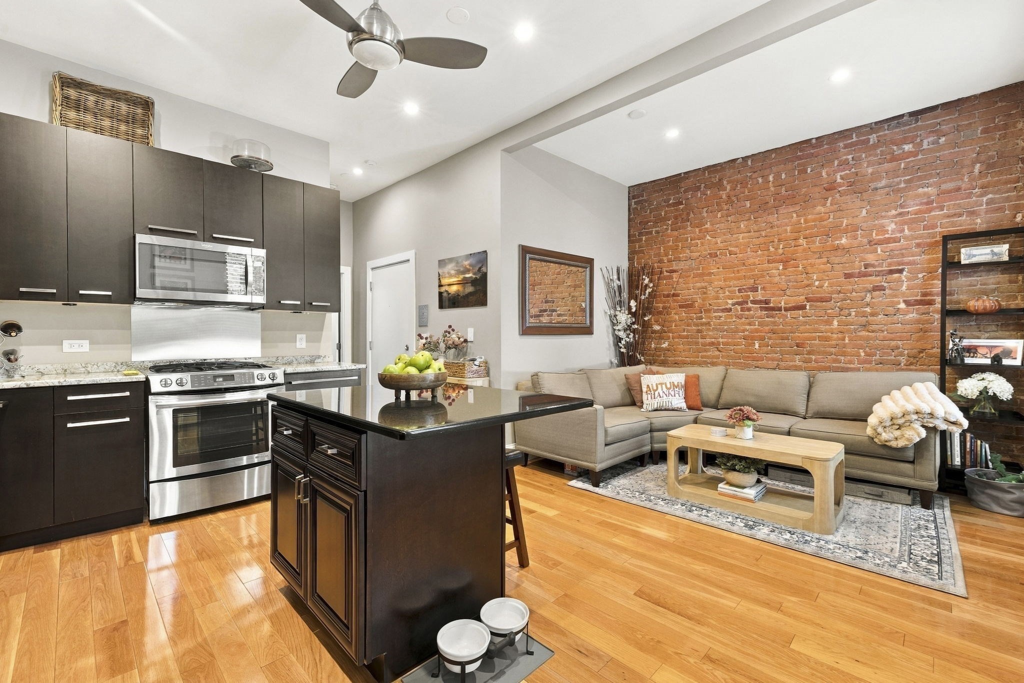362 Columbus # B Property Photo 1