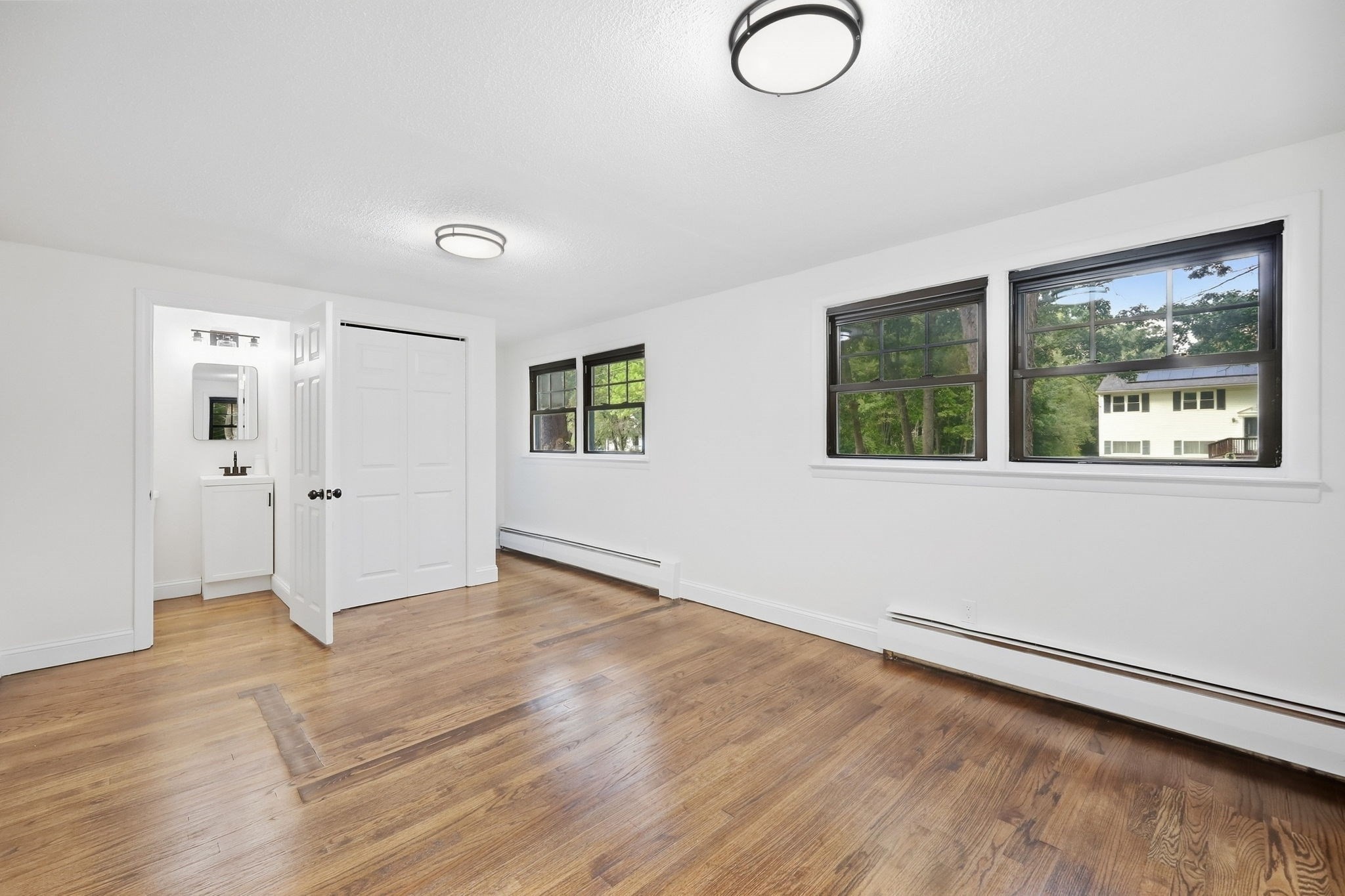 11 Christine St Property Photo 25