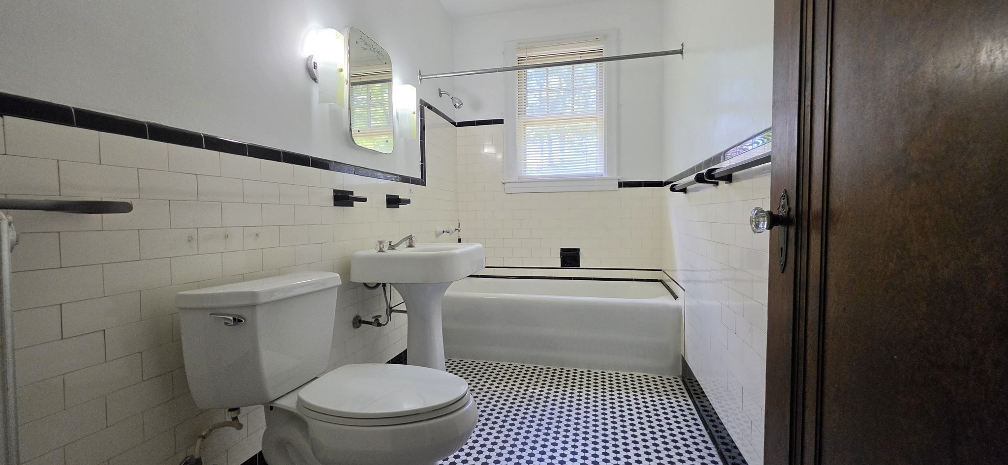 109 Green Hill Pkwy # 1 Property Photo 15