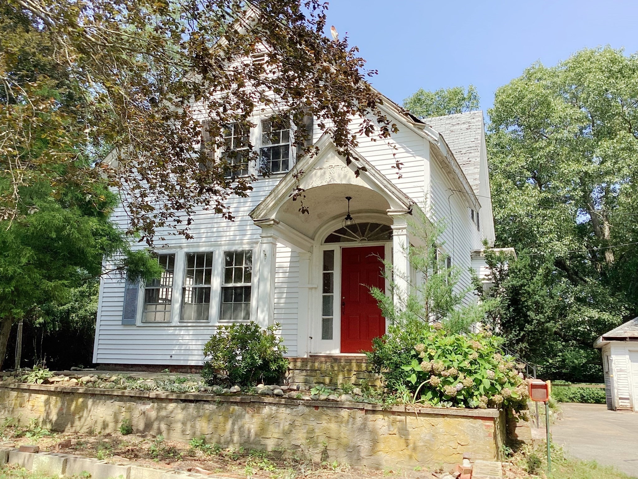 365 South Main St Property Photo 1