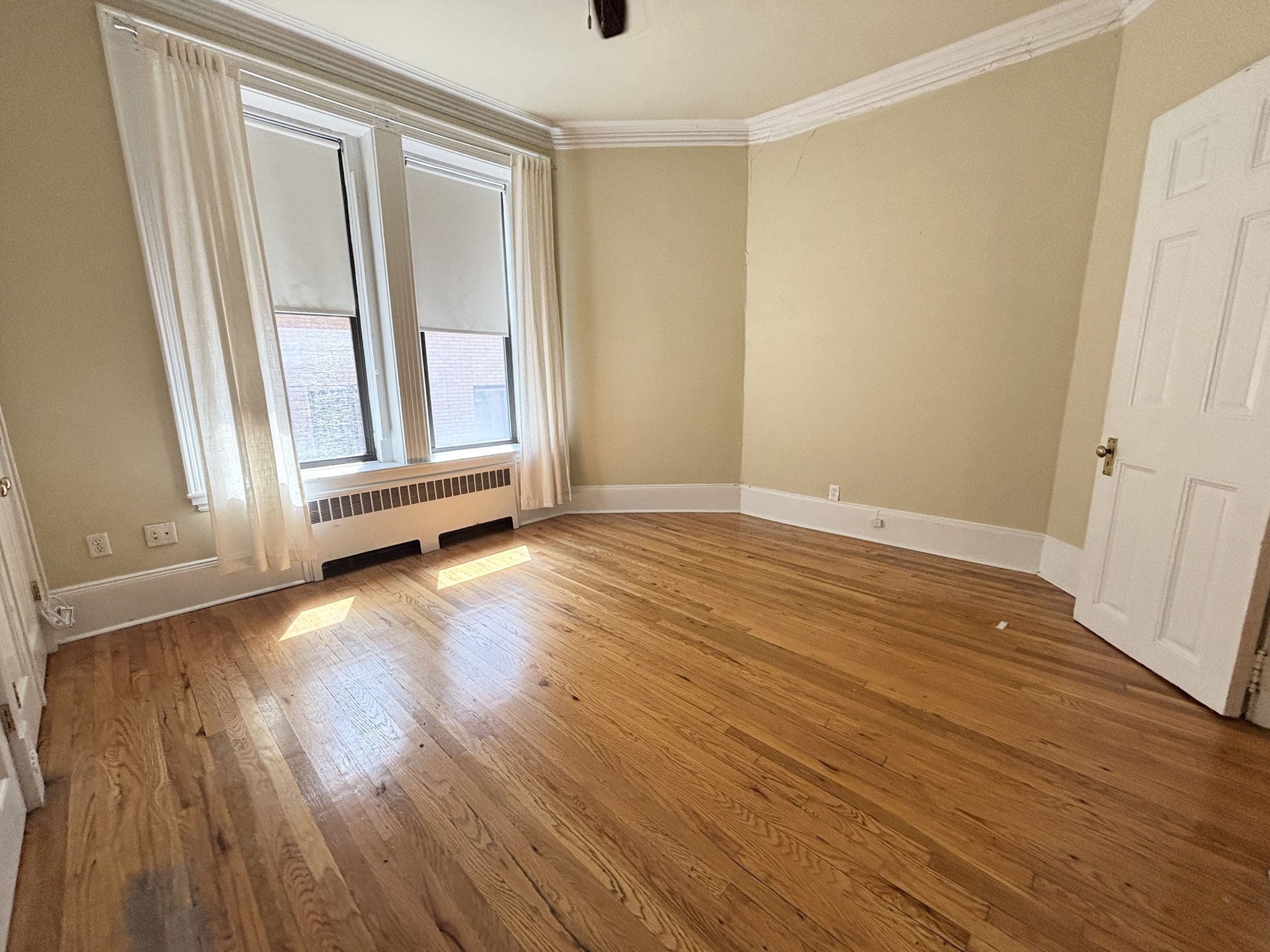 271 Dartmouth St # 5f Property Photo 3