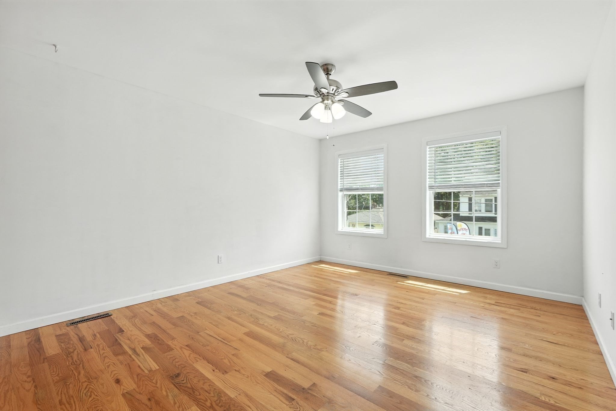 24 Porter St # 1 Property Photo 8