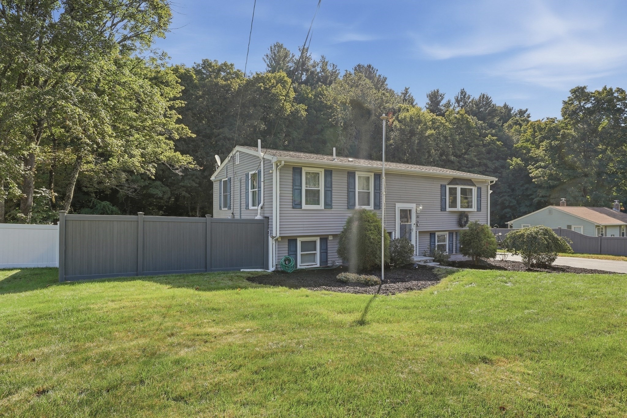 82 City Depot Road Property Photo 2