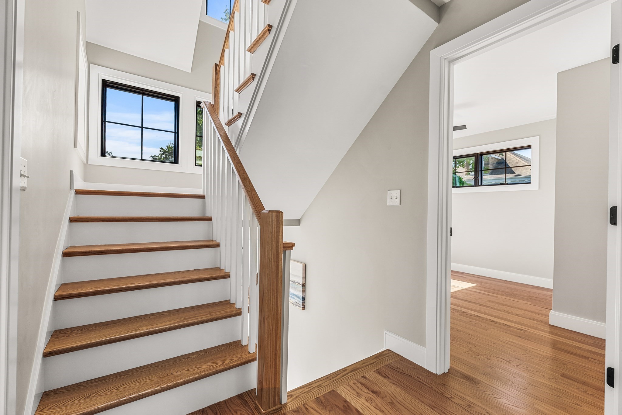 20 R Plain Street Property Photo 23