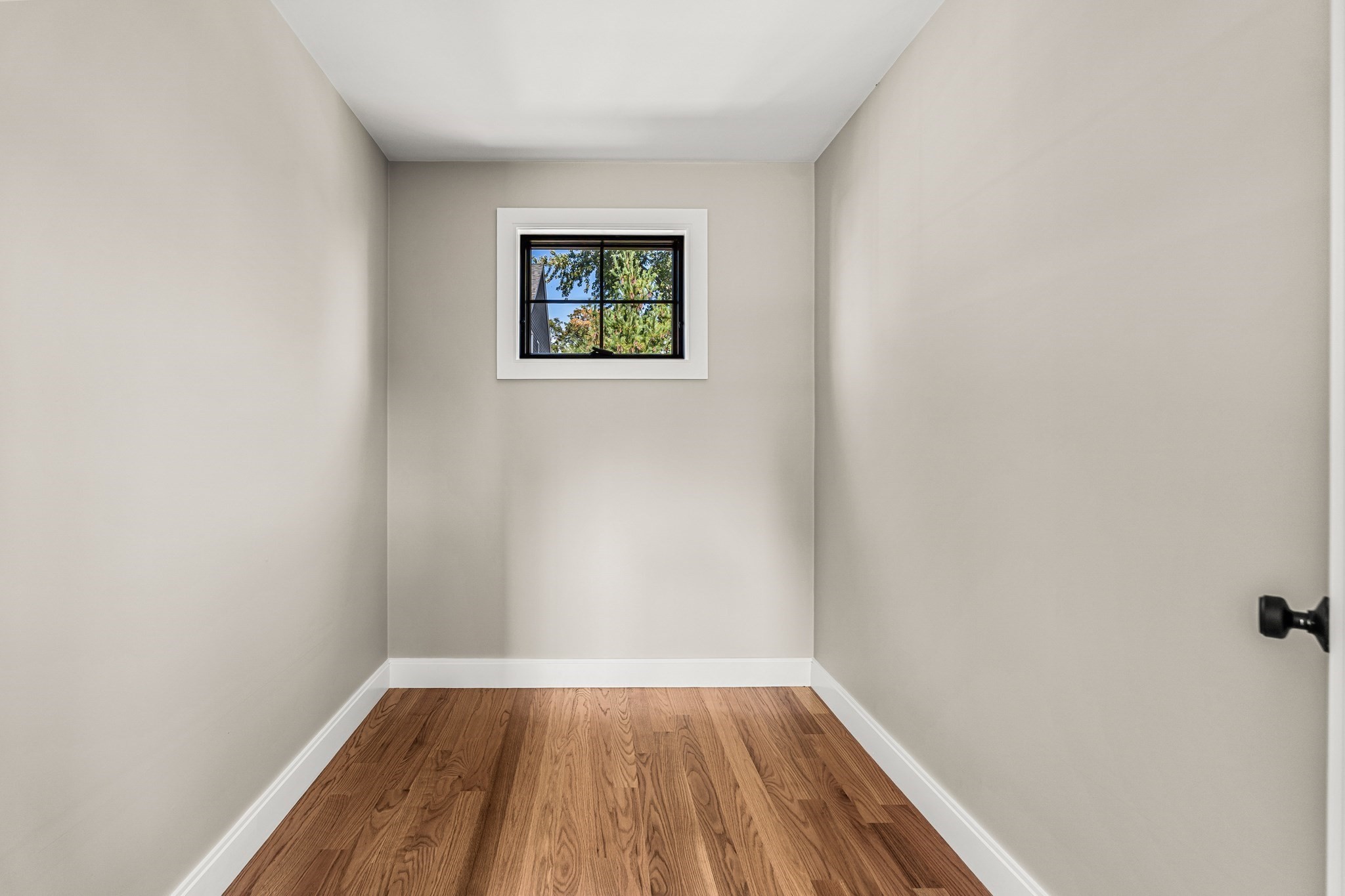 20 R Plain Street Property Photo 27