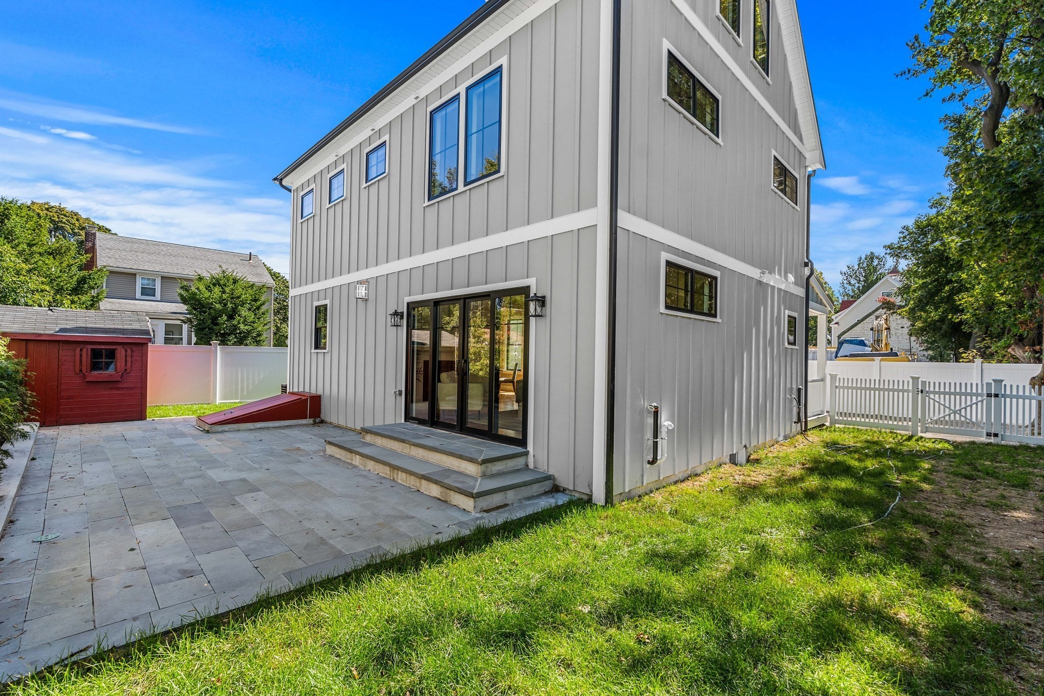 20 R Plain Street Property Photo 38
