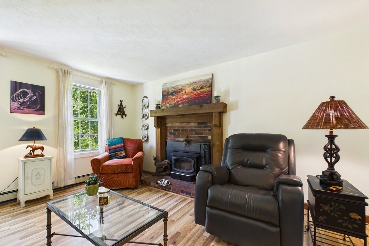 40 Forest Street Property Photo 30