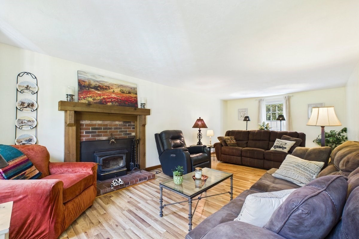 40 Forest Street Property Photo 32