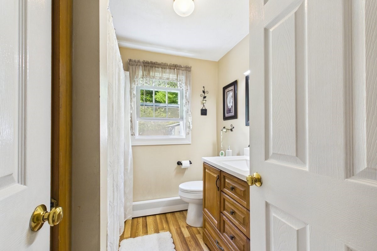 40 Forest Street Property Photo 33