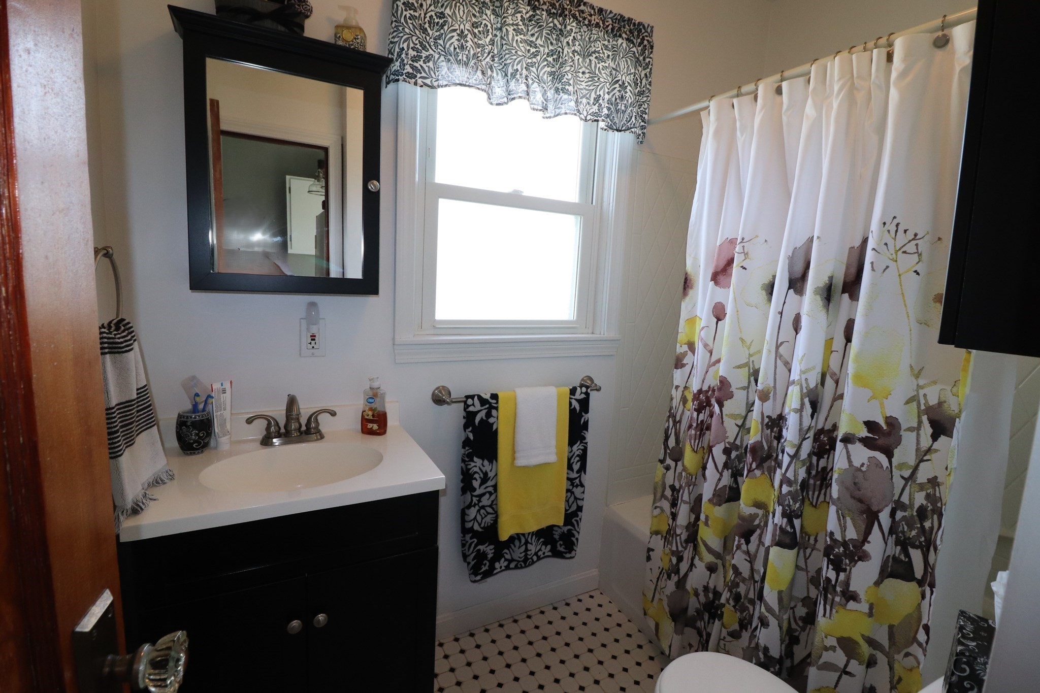1740 Rodman St # 2 Property Photo 11