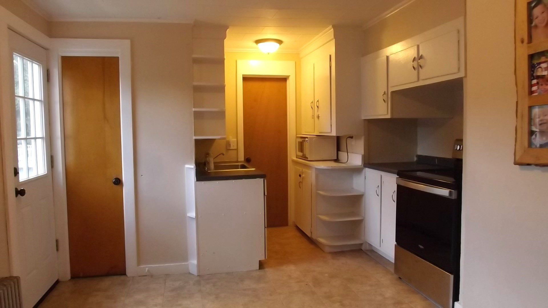 12 Middleton St Property Photo 24