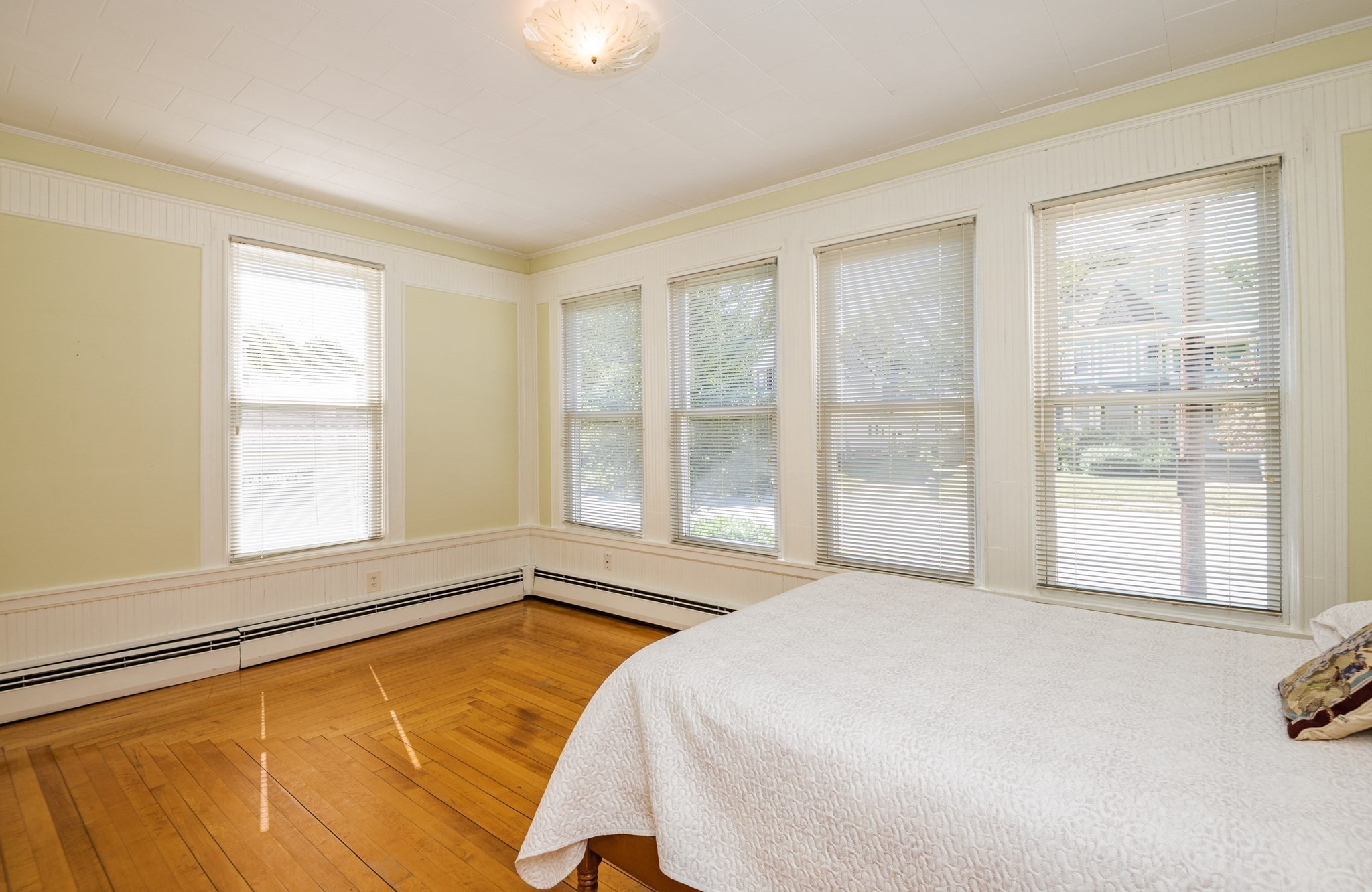 36 Warren Street Property Photo 24